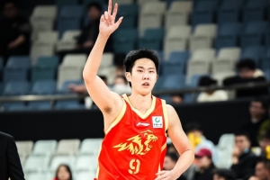 山西男篮以现金交易形式从广厦引进赵嘉仁