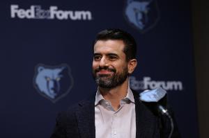 去年科沃德向上交易收获颇丰！名记称灰熊欲再以16号签向上交易