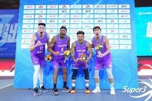张家港赛区次日赛事总结｜江苏香江猛虎实现反超，国手归来激发赛场活力