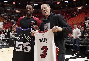 白巧克力：不觉得自己救了NBA，若无出色队友传球将不成功