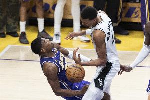 ESPN：马刺寻求加强空间型内线实力，八村成成潜在引援对象，多员内线球员希望与文班搭档
