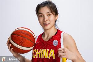 翟若云社交媒体宣布新赛季将加盟山东女篮，告别山西女篮