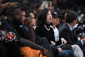 蔡崇信体育商业帝国：净资产达133亿，掌控篮网及巴克莱中心