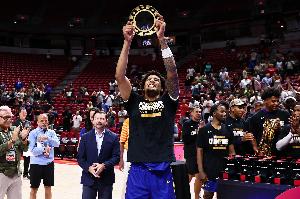 24岁差两个月！伦德博格荣获夏季联赛MVP，勇士11号签能否选中适合大龄球员？