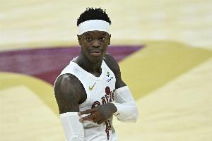 施罗德如何逆袭？揭秘NBA季后赛篮下命中率最低榜三大关键因素