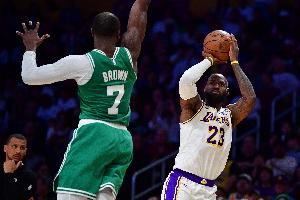 这一战将改写NBA格局？詹姆斯胜利背后的深远影响