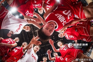 中国U18女篮一扫阴霾，力克拉脱维亚