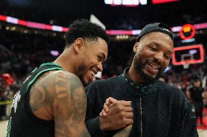 安芬尼·西蒙斯表示:听从队友建议参加扣篮大赛,此前未曾练习扣篮