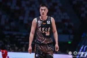杨曦皓、邹阳、刘子秋、曾令旭上榜！清华男篮已向CBA输送16人
