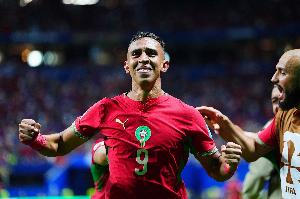 本届世界杯中，摩洛哥与FIFA排名前十的巴西和荷兰两强对决