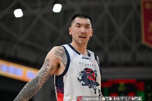山东媒体人透露：陶汉林一年D类合同已续签，高诗岩续约谈判正在进行